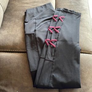 Leggings with pockets & mesh calves